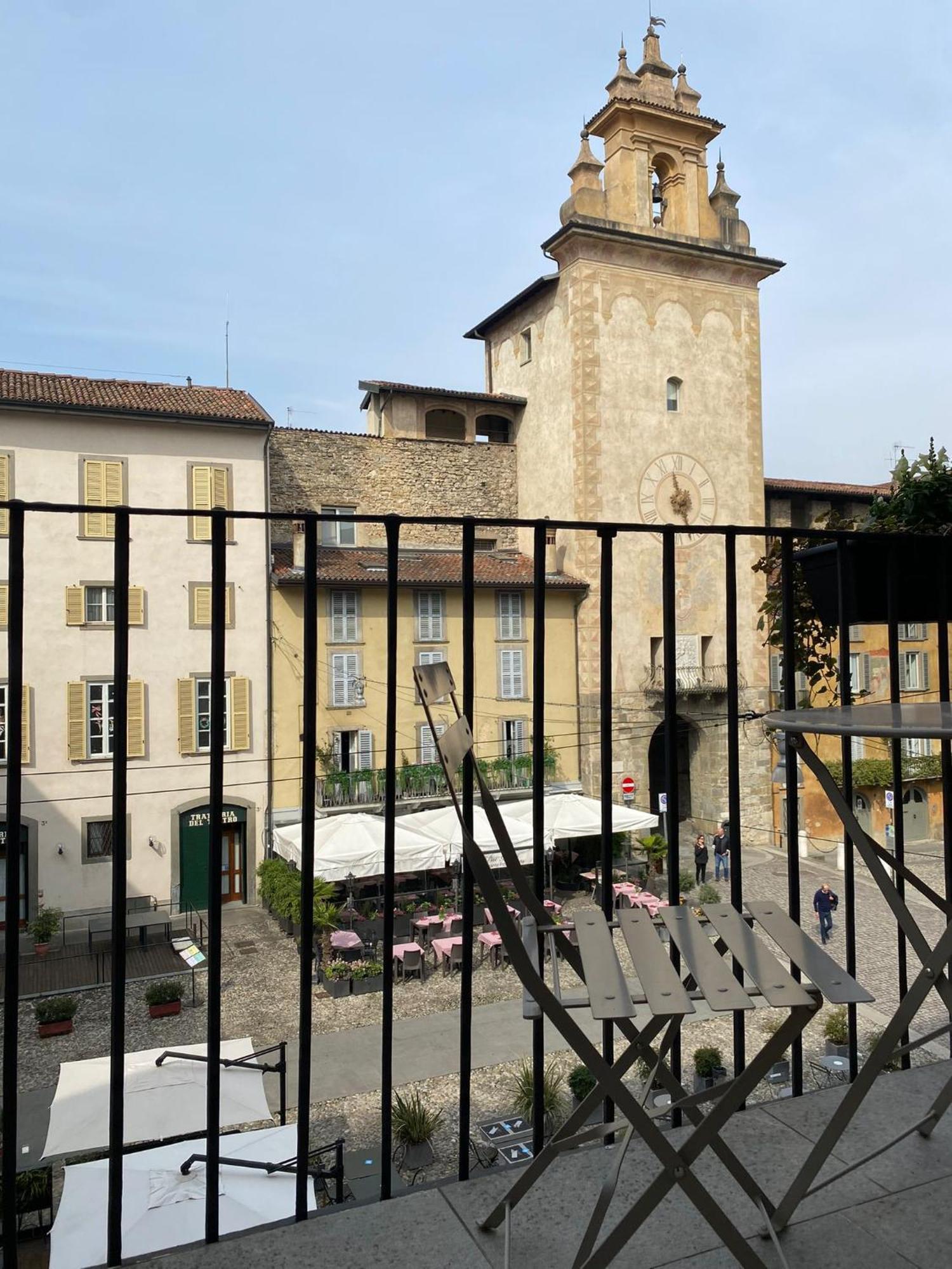 Piazza Mascheroni Home Bergamo Exterior photo